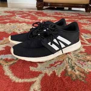 adidas cloudfoam tennis shoes